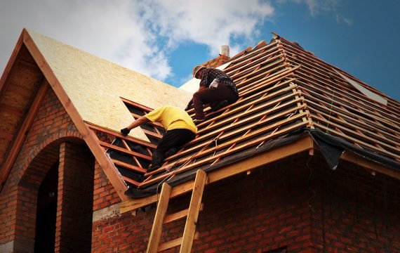 Top 5 Signs You Need a New Roof